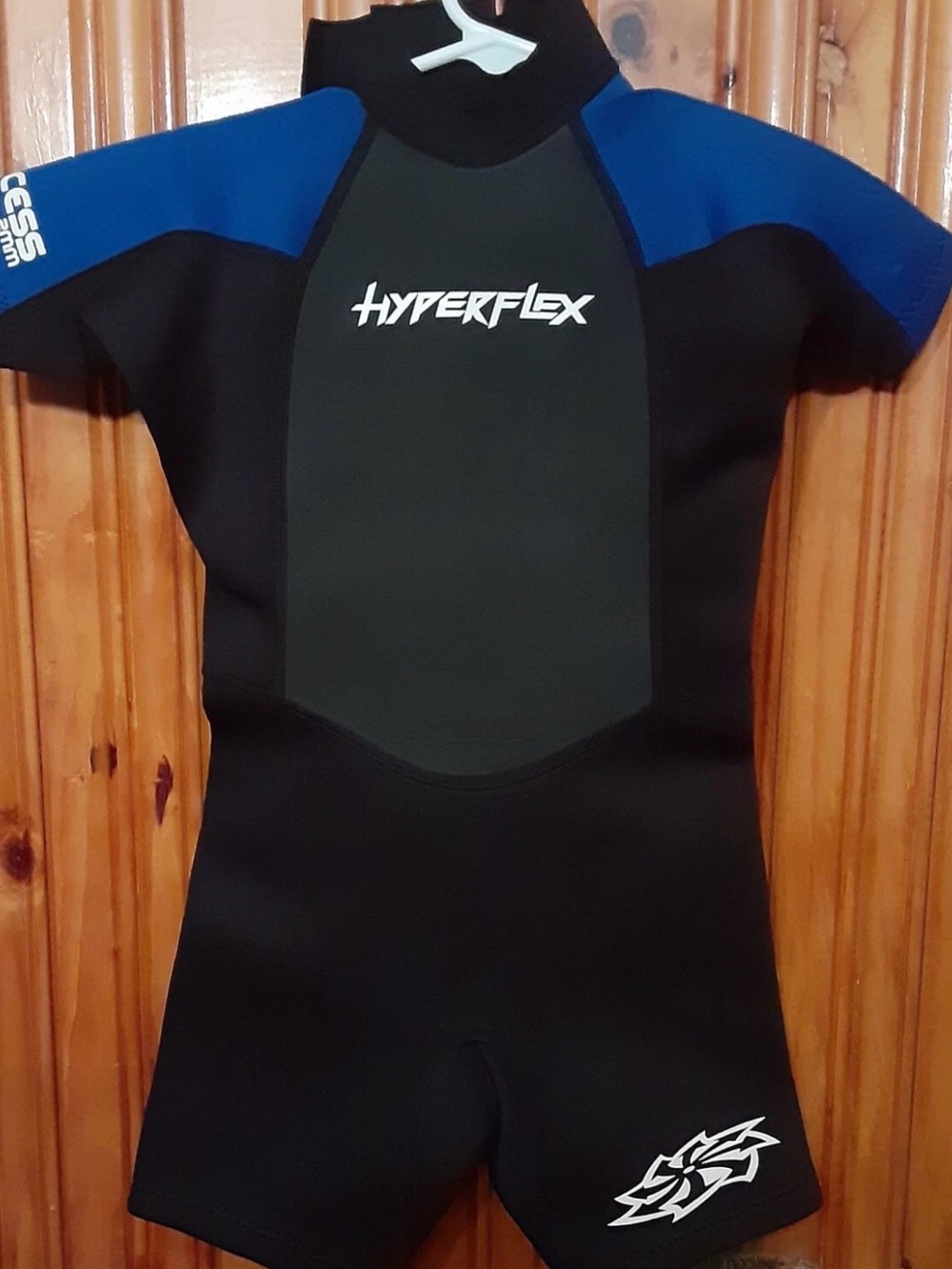 🌊 Hyperflex Access Unisex Child's Wetsuir💙 NWOT $55